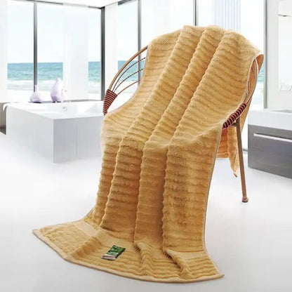 Premium Bamboo Bath Towel (1) – Soft, Plush, and Highly Absorbent for Spa-Like Comfort