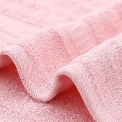Premium Bamboo Bath Towel (1) – Soft, Plush, and Highly Absorbent for Spa-Like Comfort